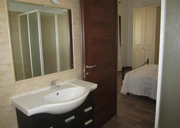 Gli Olivastri -appartamento Bel Con Piscina ,solarium E Vista Mare,climatizzatore ,wifi * Aglientu