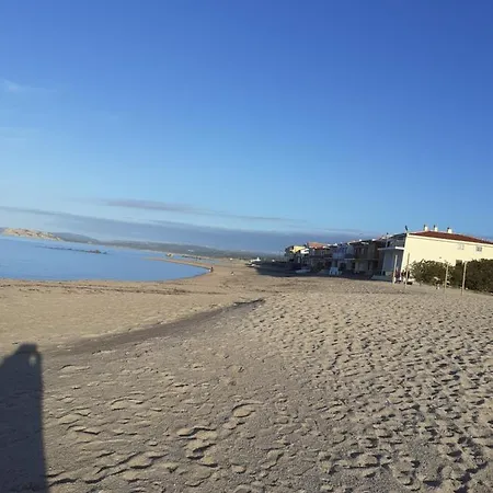 בית נופש Gli Olivastri -appartamento Bel Con Piscina ,solarium E Vista Mare,climatizzatore ,wifi אגליאנטו