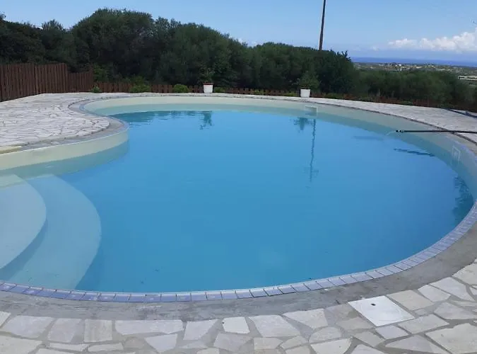 Gli Olivastri -appartamento Bel Con Piscina ,solarium E Vista Mare,climatizzatore ,wifi Aglientu